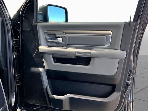 Used 2018 RAM 1500 Lone Star RWD image 22