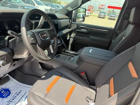 New 2026 GMC Sierra 2500 AT4 w/ AT4 Premium Plus Package AWD/4WD image 16