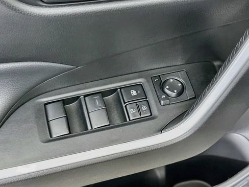 Used 2025 Toyota RAV4 LE AWD/4WD image 18