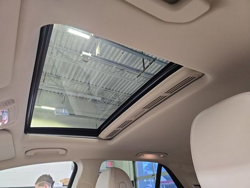 Certified 2022 Mercedes-Benz GLE 450 4MATIC image 33