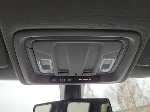 Used 2020 Chevrolet Silverado 1500 LT Trail Boss w/ Convenience Package image 29