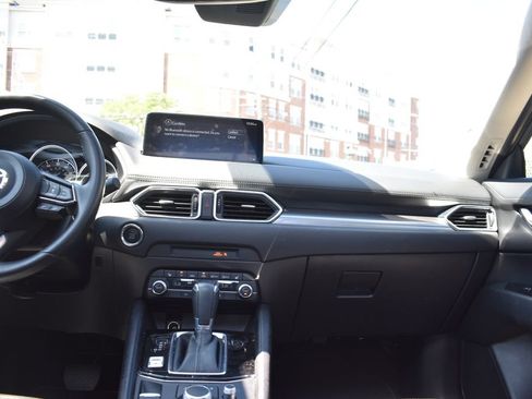 Used 2025 MAZDA CX-5 AWD 2.5 S w/ Preferred Package image 32