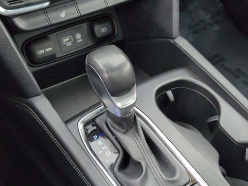 Used 2019 Hyundai Santa Fe Limited image 26