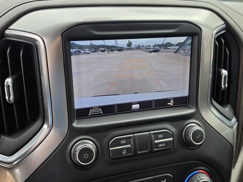Used 2020 Chevrolet Silverado 1500 LTZ w/ LTZ Convenience Package AWD/4WD image 13