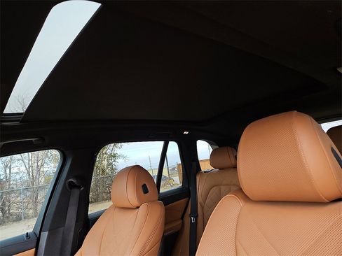 Used 2023 BMW X5 xDrive40i image 22