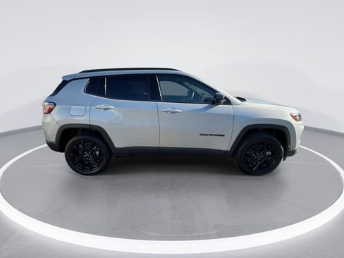 New 2026 Jeep Compass Latitude AWD/4WD image 9