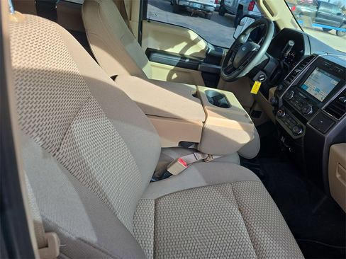 Used 2019 Ford F150 XLT w/ Trailer Tow Package image 10