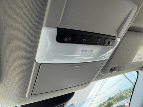 Used 2024 Nissan Sentra SV FWD image 66