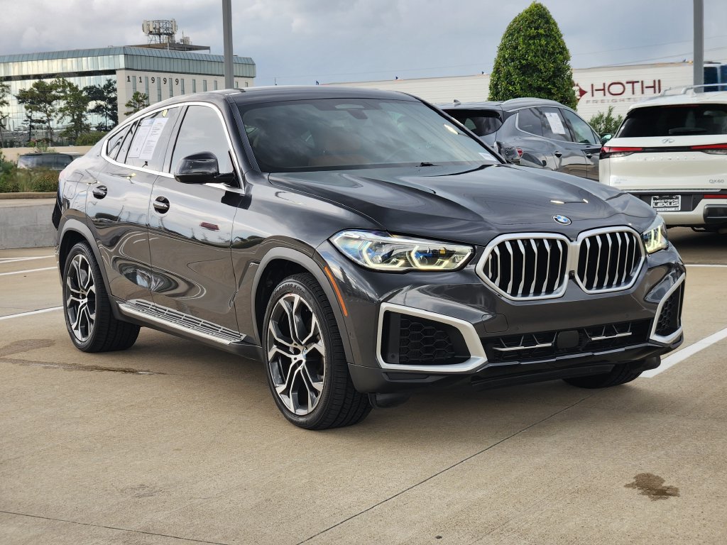 Used 2022 BMW X6 xDrive40i w/ Executive Package AWD/4WD image 3