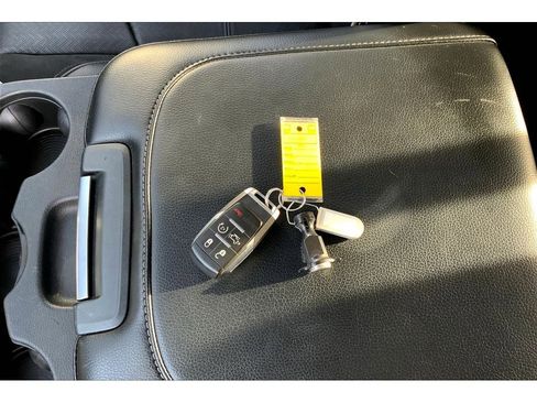 Used 2022 RAM 3500 Laramie image 13