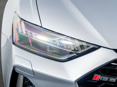 Used 2025 Audi RS 6 performance image 23