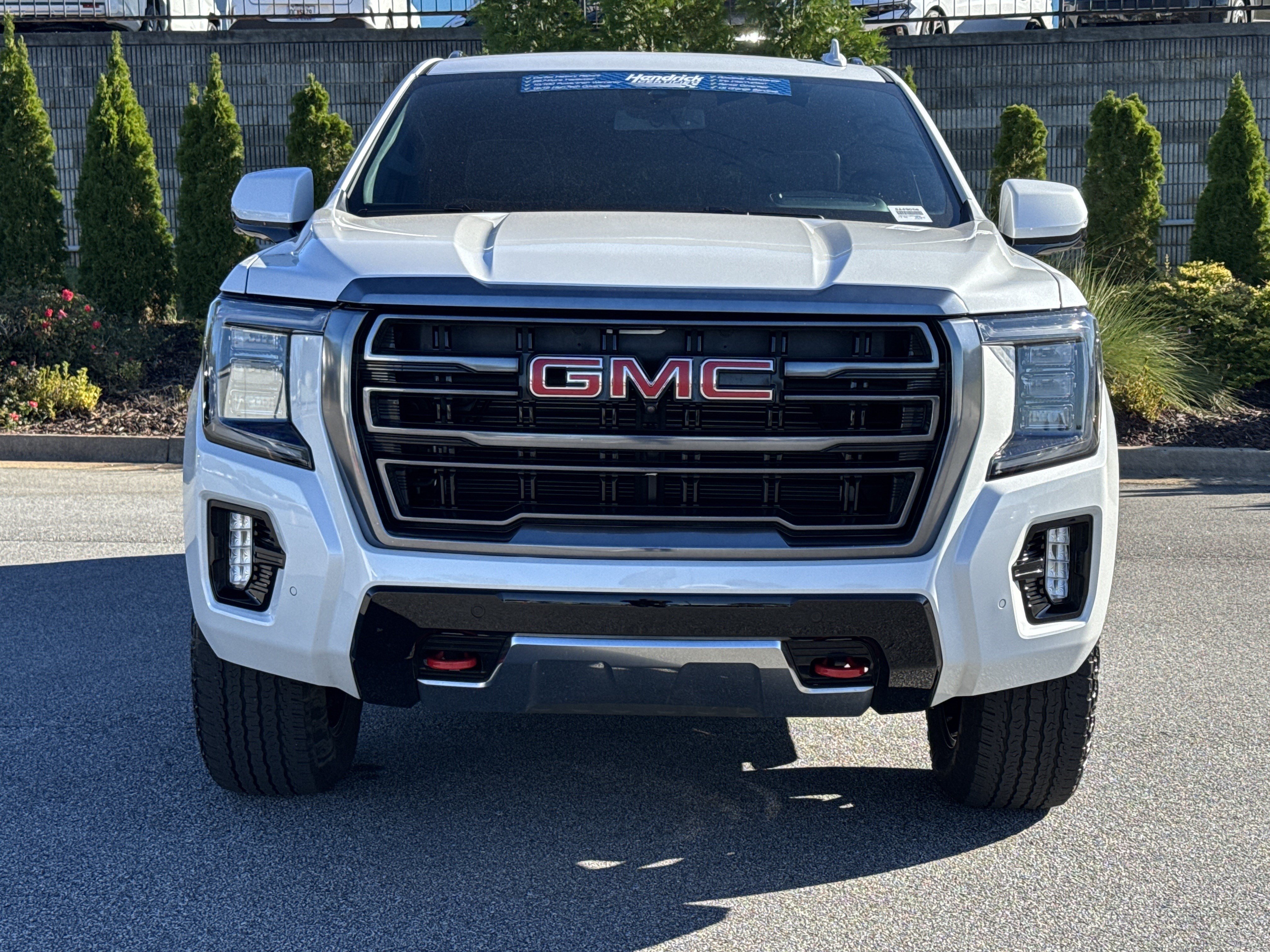 Used 2024 GMC Yukon AT4 w/ AT4 Premium Plus Package AWD/4WD image 3