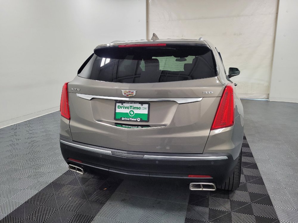 Used 2018 Cadillac XT5 Luxury FWD image 7