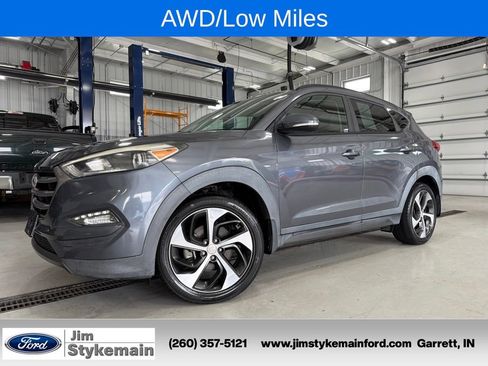 Used 2016 Hyundai Tucson Sport FWD image 1