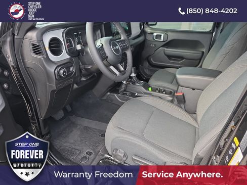 Used 2026 Jeep Wrangler Unlimited Sport AWD/4WD image 10