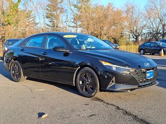 Certified 2023 Hyundai Elantra SEL w/ Cargo Package video 1
