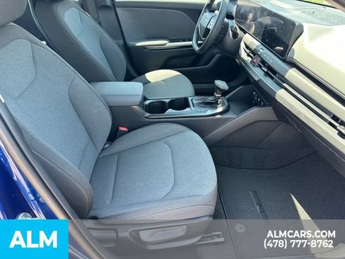 Used 2025 Kia K4 FWD image 15