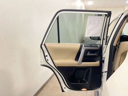 Used 2023 Toyota 4Runner Limited image 9