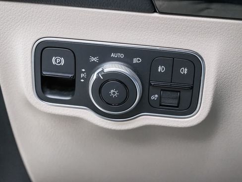 Certified 2023 Mercedes-Benz GLA 250 image 29