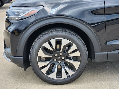New 2026 Ford Explorer Platinum w/ LUX Leather Package AWD/4WD image 9