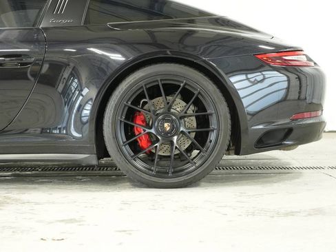 Certified 2018 Porsche 911 Targa 4 GTS image 41