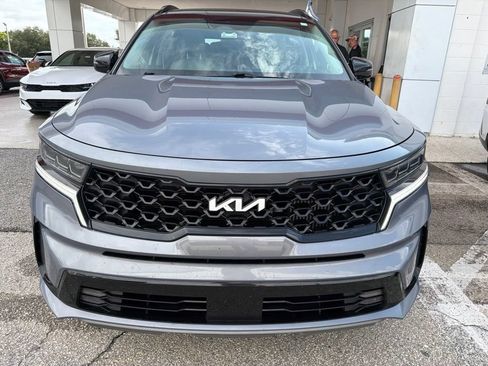 Used 2023 Kia Sorento SX FWD image 2