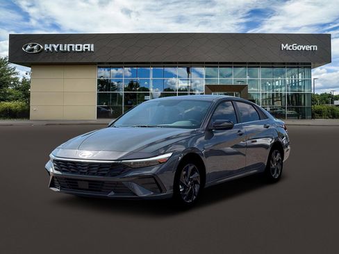 New 2026 Hyundai Elantra SEL Sport Premium FWD image 1