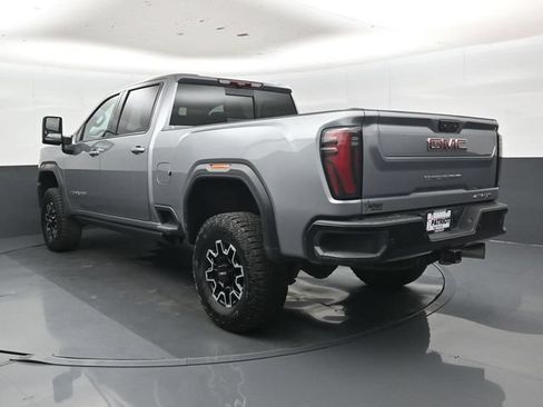 Used 2025 GMC Sierra 2500 AT4X AWD/4WD image 24
