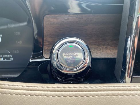 Used 2022 Lincoln Corsair Reserve w/ Elements Package image 29