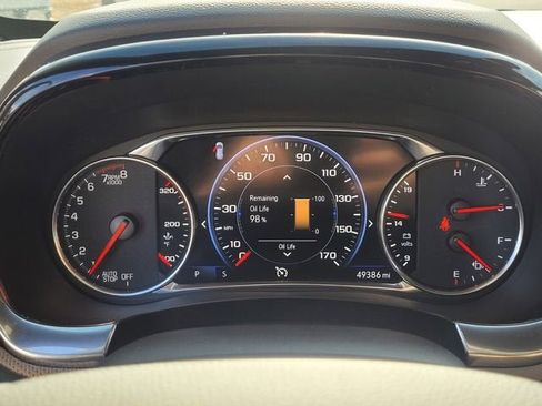 Used 2023 Chevrolet Traverse Premier image 27