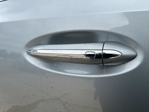 Used 2023 Buick Envision Essence FWD image 53
