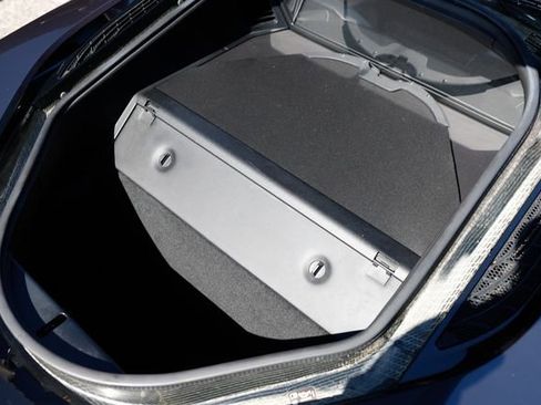 Used 2015 BMW i8 Pure Impulse World image 27