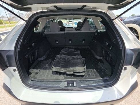 Used 2024 Subaru Outback Premium AWD/4WD image 12
