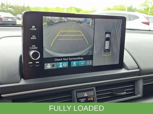 Used 2025 Honda Pilot Black Edition image 4
