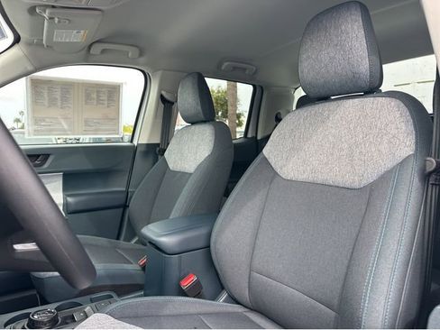 Used 2025 Ford Maverick XLT w/ Equipment Group 302A image 15