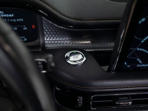 Used 2023 Lincoln Aviator Black Label w/ Dynamic Handling Package image 41