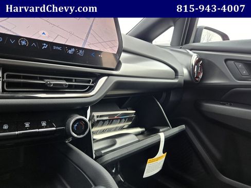 Used 2026 Chevrolet Equinox EV RS FWD image 14