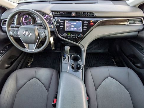 Used 2019 Toyota Camry LE image 15