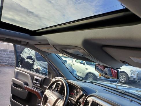 Used 2015 GMC Sierra 1500 SLT w/ SLT Crew Cab Value Package image 20