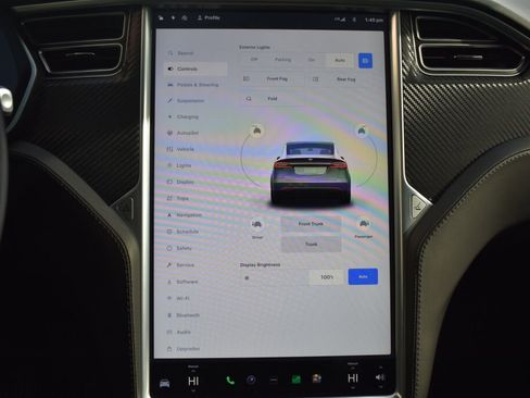 Used 2017 Tesla Model X 75D image 12