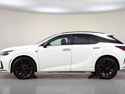 Used 2023 Lexus RX 500h F Sport image 9