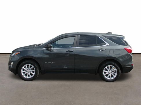 Used 2021 Chevrolet Equinox LT AWD/4WD image 2