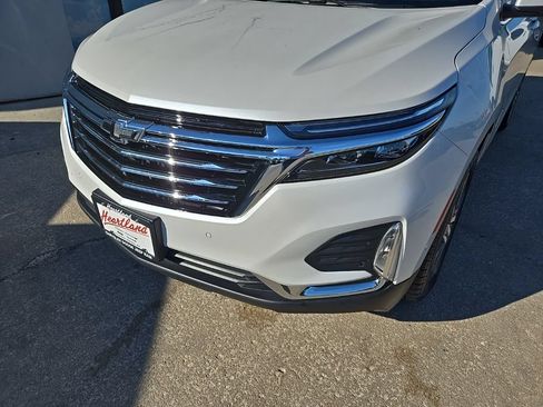 Used 2024 Chevrolet Equinox Premier AWD/4WD image 17