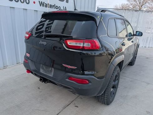 Used 2018 Jeep Cherokee Trailhawk w/ Quick Order Package 27L image 17