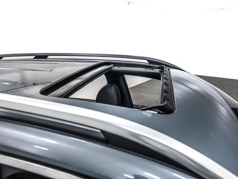 Used 2022 Mercedes-Benz GLE 450 4MATIC w/ Revised AMG Line Exterior image 22