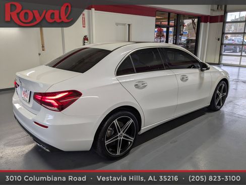 Used 2022 Mercedes-Benz A 220 A 220 image 4