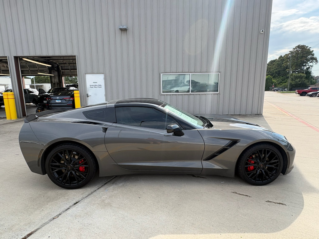 Used 2015 Chevrolet Corvette Stingray Coupe w/ 2LT Preferred Equipment Group RWD image 8