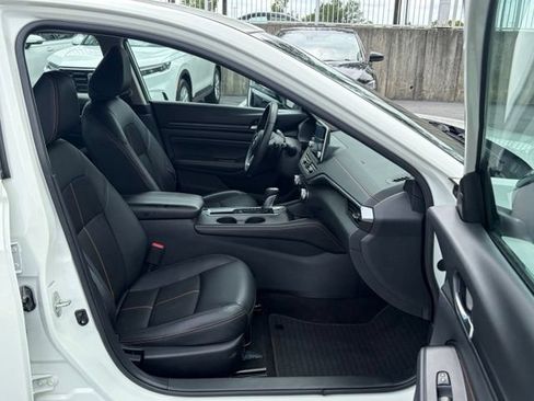 Used 2021 Nissan Altima 2.5 SR FWD image 27