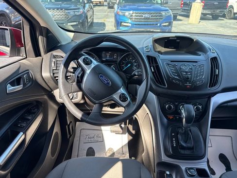 Used 2016 Ford Escape SE AWD/4WD image 16
