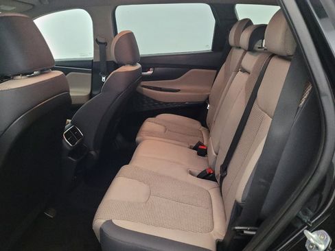 Used 2019 Hyundai Santa Fe SE AWD/4WD image 18
